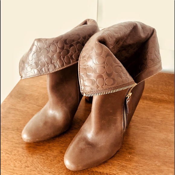 Coach ankle boots with Embroidered Logo - Picture 1 of 7